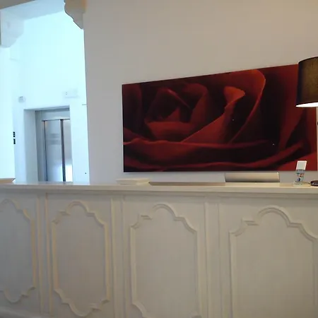 Up Room&suite 2* Lecce