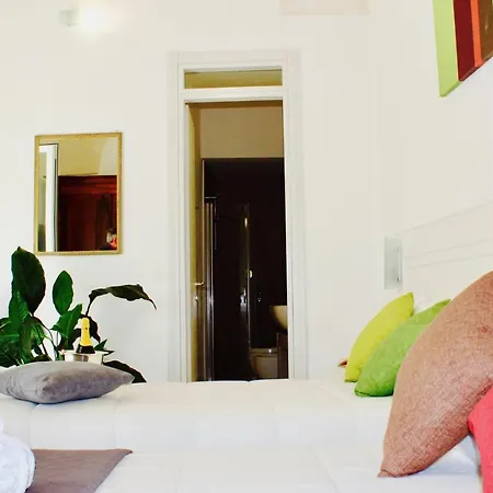 Up Room&suite 2* Lecce