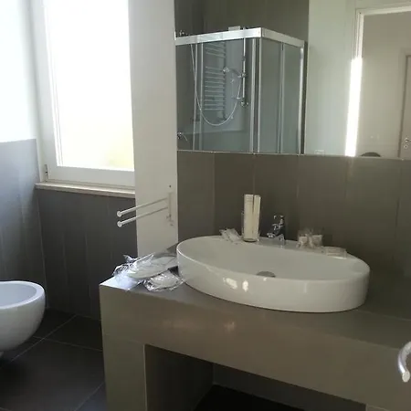 Up Room&suite