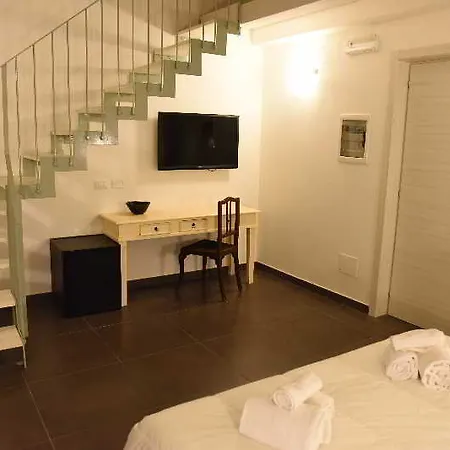 Up Room&suite Bed & Breakfast Lecce