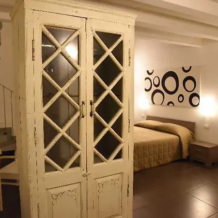 Up Room&suite